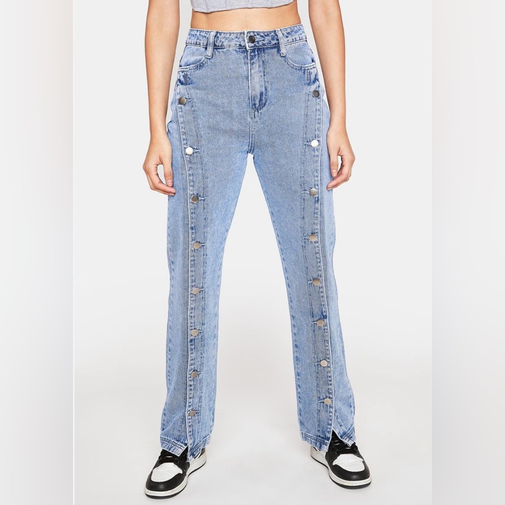 Le Lis Button Front Split Straight Leg Jean Light Wash Size‎ Large 30" Waist